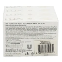 Thumbnail 4 of ลักส์ สบู่ก้อน คามิลเลีย ขาว 70 ก. x 4