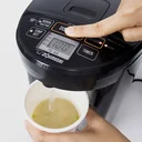 Thumbnail 2 of โซจิรูชิ กระติกนำร้อน 5 ล. รุ่น CD-NAQ50T สีดำ