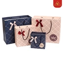 Thumbnail 2 of Matapat ถุงกระดาษพรีเมี่ยมลายสก๊อต (ตารางสีครีม,L (30x12x27 cm.)) ถุงกระดาษ the highest quality ถุงของขวัญ ถุงใส่ของพรีเมี่ยม ถุงกระดาษลายน่ารักๆ