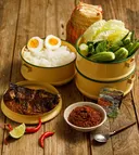 Thumbnail 4 of น้ำพริกมินิปลาย่าง 1 แพค (9 ถ้วย) ตรารุ่งเจริญ