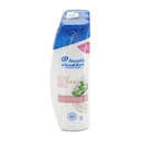 Thumbnail 3 of HEAD & SHOULDERSAnti-Dandruff Shampoo with Aloe Veral 150 ml x 3