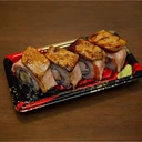 Thumbnail 5 of thefoodbox กล่องซูชิ ST-01 ถาดซูชิ อาหารญี่ปุ่น TakeAway ถาดใส่เนื้อ ถาดแซลม่อน ลายจักรพรรดิ์ แดงทอง [50 ชุด พร้อมฝา]