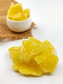 Thumbnail 2 of พรทิพย์ พรีเมี่ยม สับปะรดอบแห้ง (ชิ้น) 150 กรัม x 3