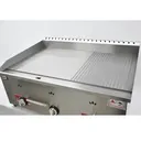 Thumbnail 3 of Gmax เตาย่างสเต็ก แบบแก๊ส หน้าเรียบ+หน้าร่อง 3หัวเตา รุ่น ZL-702-P1 (สินค้ารับประกัน 1ปี)