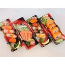 Thumbnail 5 of thefoodbox กล่องซูชิ ST-02 ถาดซูชิ อาหารญี่ปุ่น TakeAway ถาดใส่เนื้อ ถาดแซลม่อน ลายจักรพรรดิ์ แดงทอง [50 ชุด พร้อมฝา]