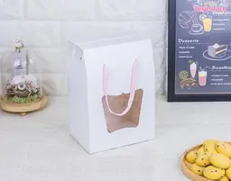 Thumbnail 1 of Boxjourney กล่องคุ๊กกี๊ 1กก.หูเชือกขาว (20 ใบ/แพค)