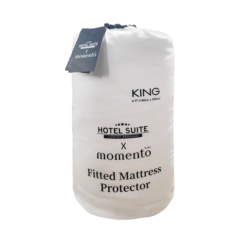 MOMENTO X HOTEL SUITE Fitted Mattress Protector 6FT. White