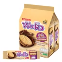 Thumbnail 1 of ฟันโอ คุกกี้แซนวิช สอดไส้ครีมช็อกโกแลต 40.5 ก. 12 ชิ้น