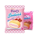 Thumbnail 1 of ฟันโอ แซนวิชเค้กสอดไส้ครีมสตรอเบอร์รี่ 13 ก. x 12